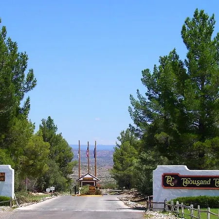 Verde Valley Deck Cottage 7